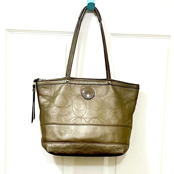 Coach Metallic Leather Shoulder Bag - Picture 2 of 4